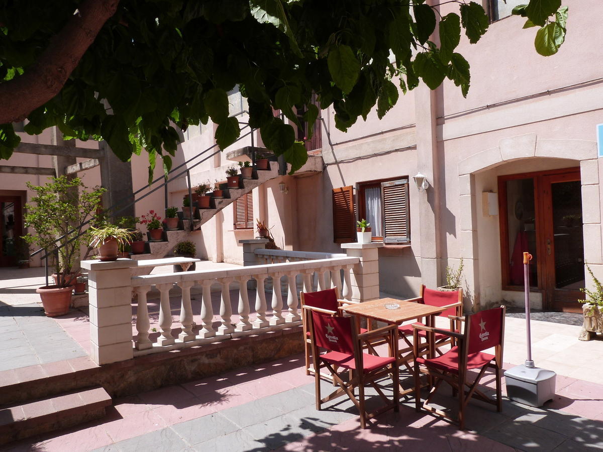 Ca L'Amadeu Hotel Vilanova de Escornalbou Kültér fotó