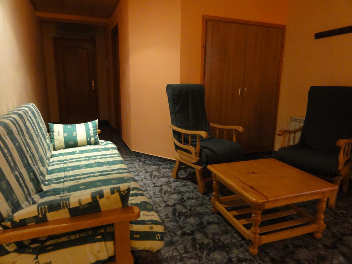 Ca L'Amadeu Hotel Vilanova de Escornalbou Kültér fotó