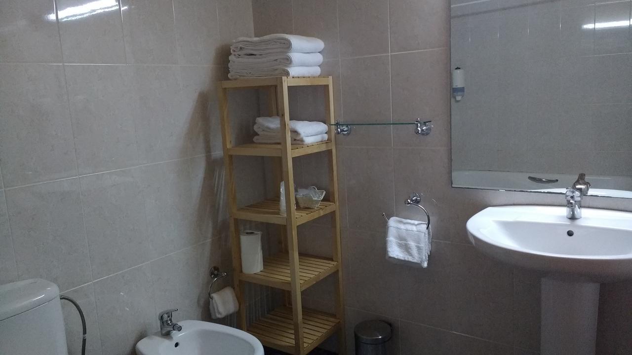 Ca L'Amadeu Hotel Vilanova de Escornalbou Kültér fotó